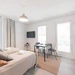 Forenom Serviced Vaasankatu Apartment *